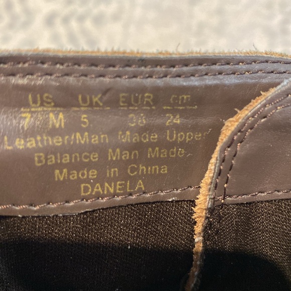 Franco Sarto leather brown ankle boots. Inside zipper. Used but comfortable. - Picture 4 of 7